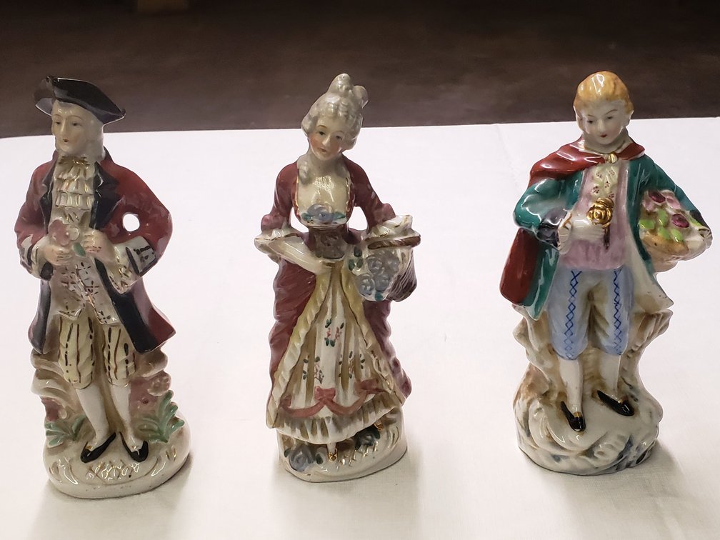 3 Piece Colonial Figurine Set