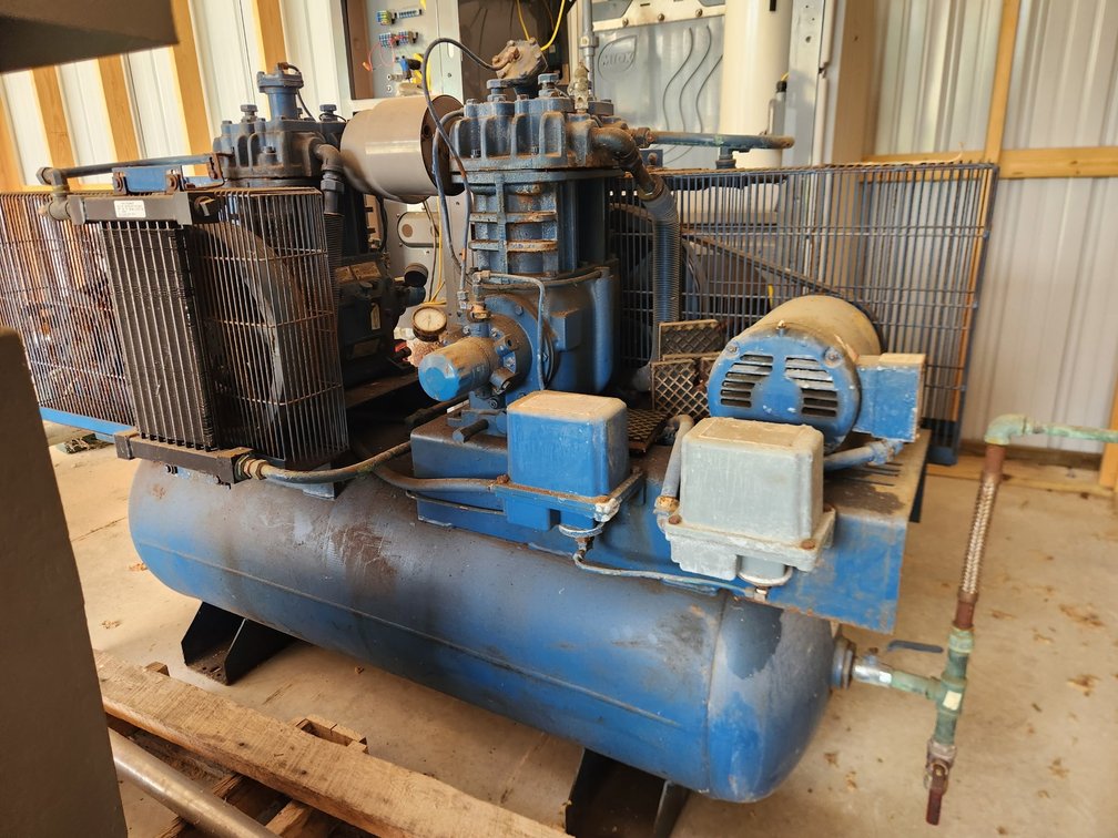 Quincy Air Compressor