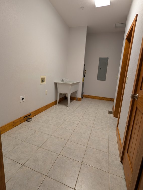 Image for Real Estate & Personal Property - 156 Lewis Drive
