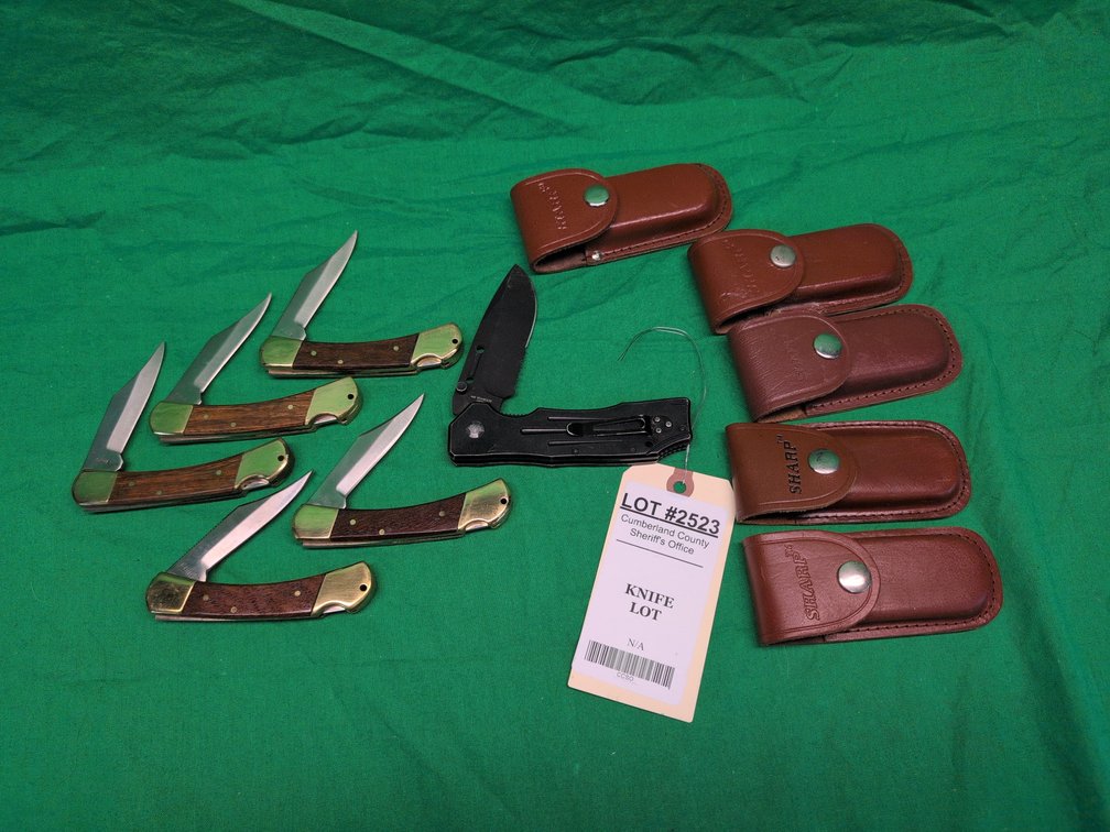Lot of 6 Knives and 5 holsters