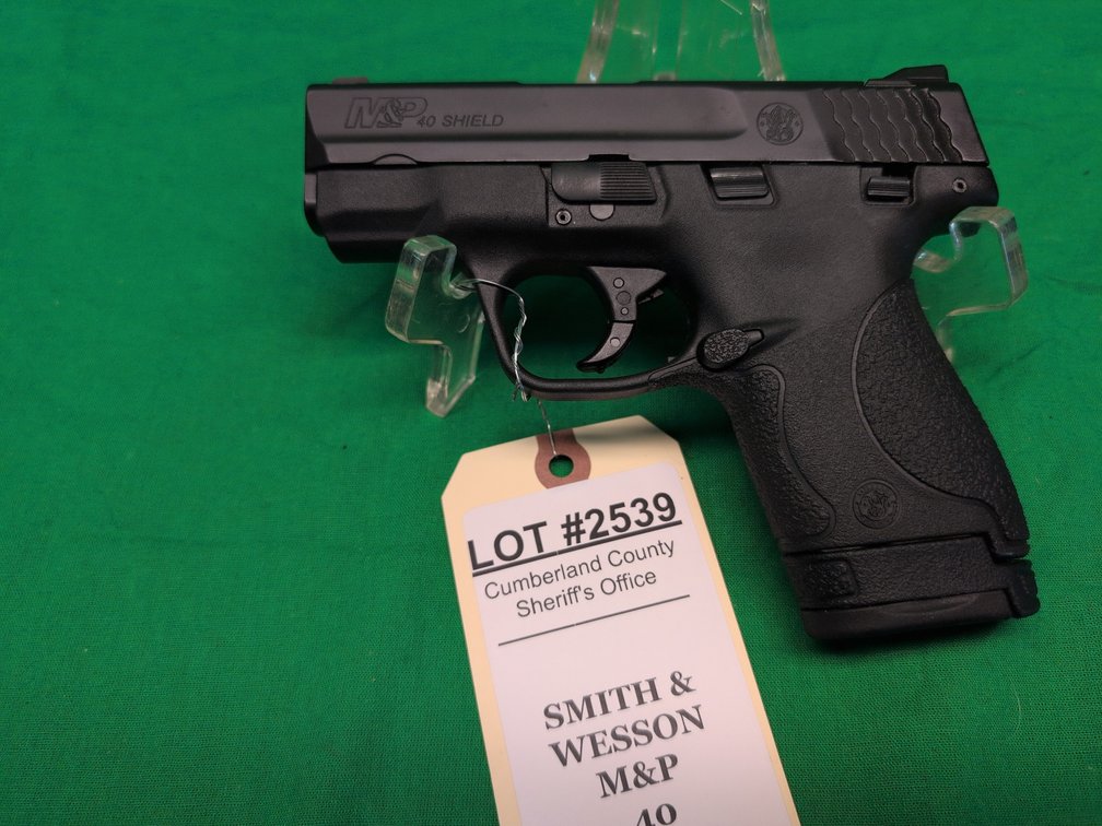 Smith & Wesson M&P  .40