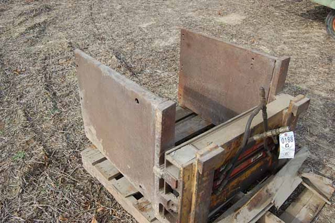 Image for FARM EQUIPMENT AUCTION
