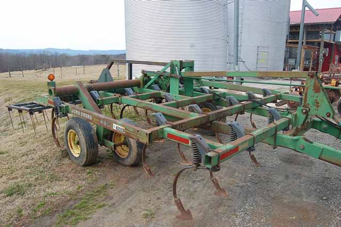 John Deere 980