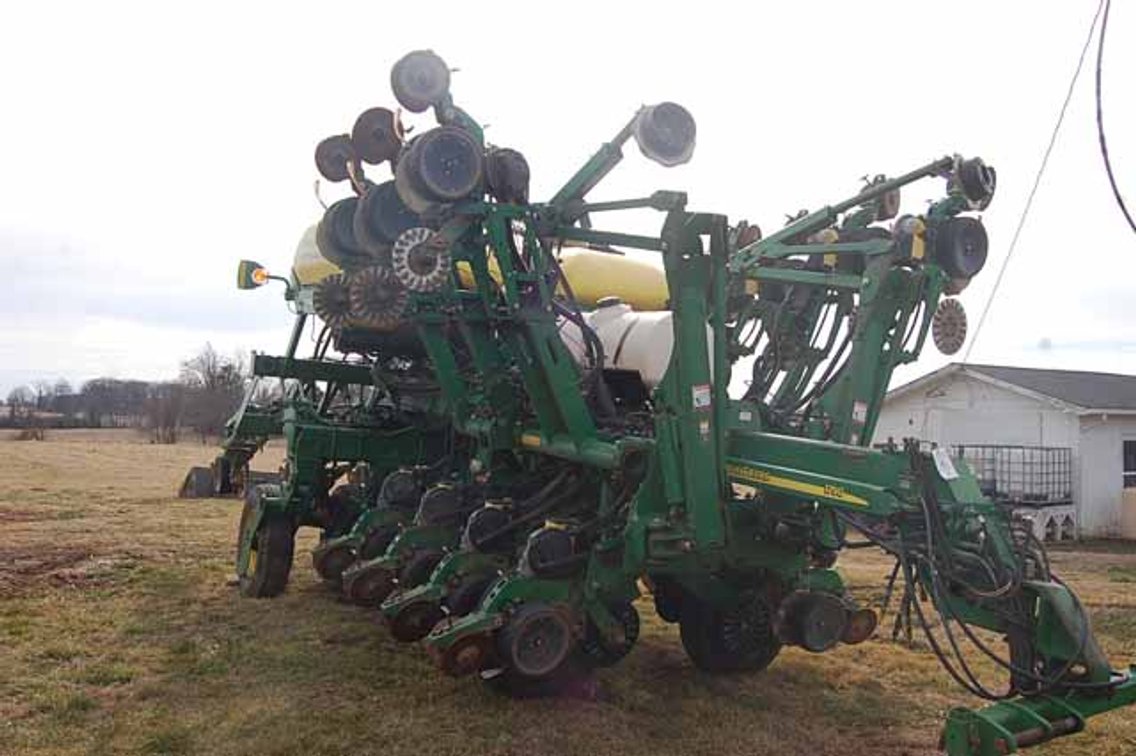 John Deere 1790