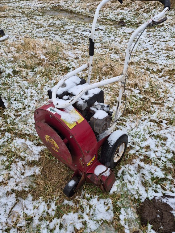 Leaf blower for parts 