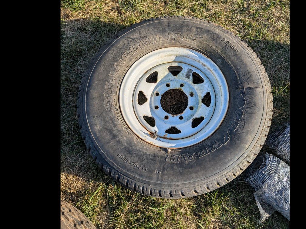 235/85/16 wheel and tire 