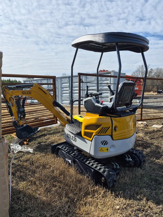 SDLE20 mini excavator ( diesel)