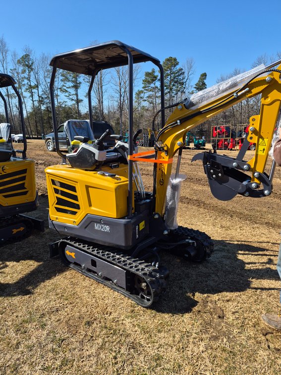 CFG MX20R mini excavator