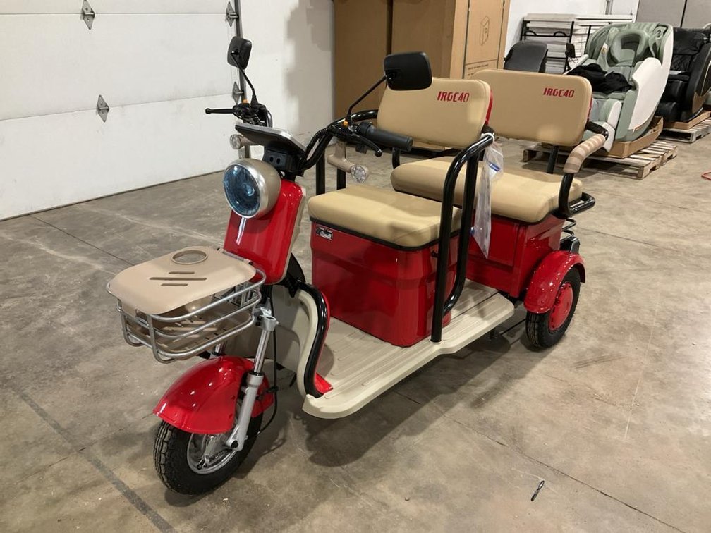 ( rep photo) color not guaranteed  IRGC40 mini golf cart