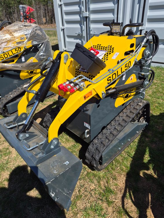 New SDLL50 mini skidsteer