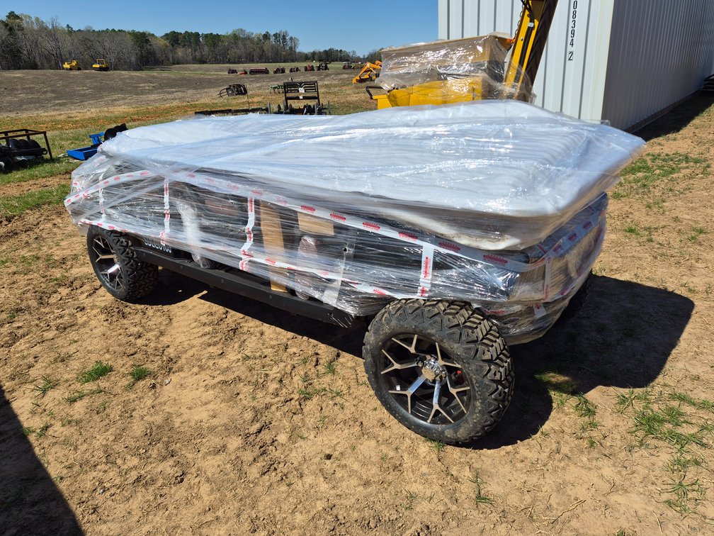 New SDLGC100 6 seater golf cart