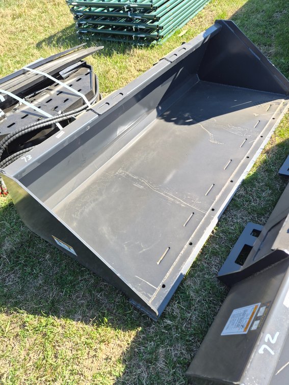 Wolverine 84W smooth bucket