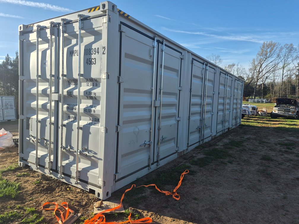 One trip 40ft 4 door container