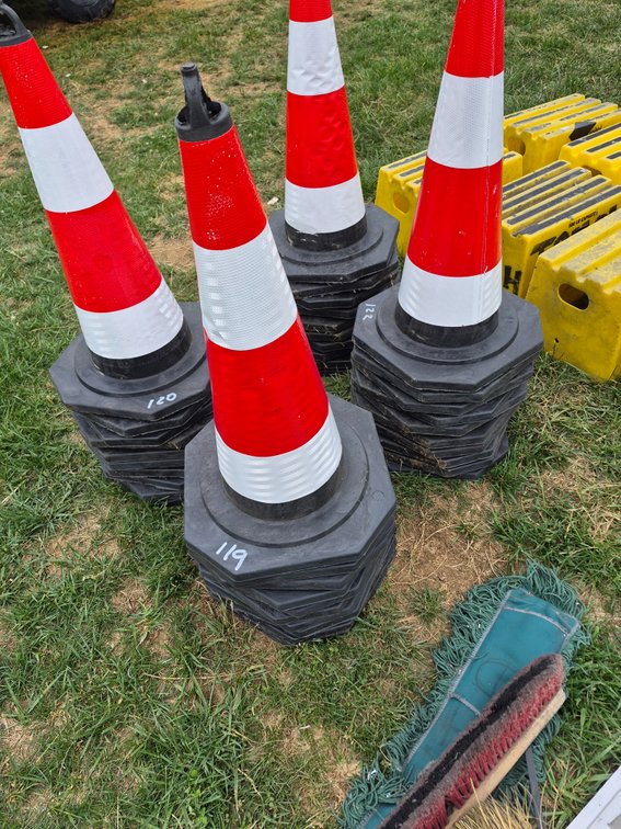 10 New safety cones