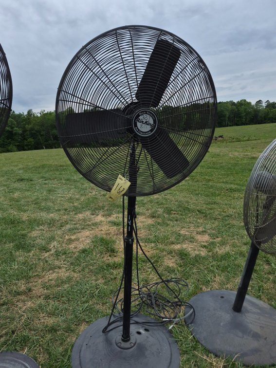 Air dog fan