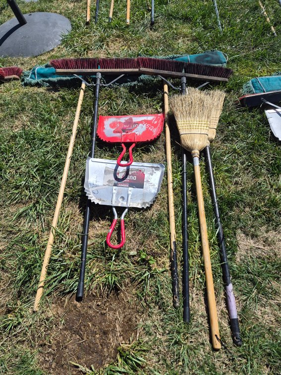 Cleaning lot