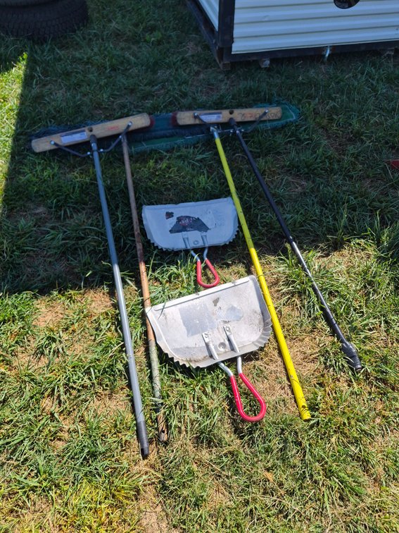 Cleaning lot
