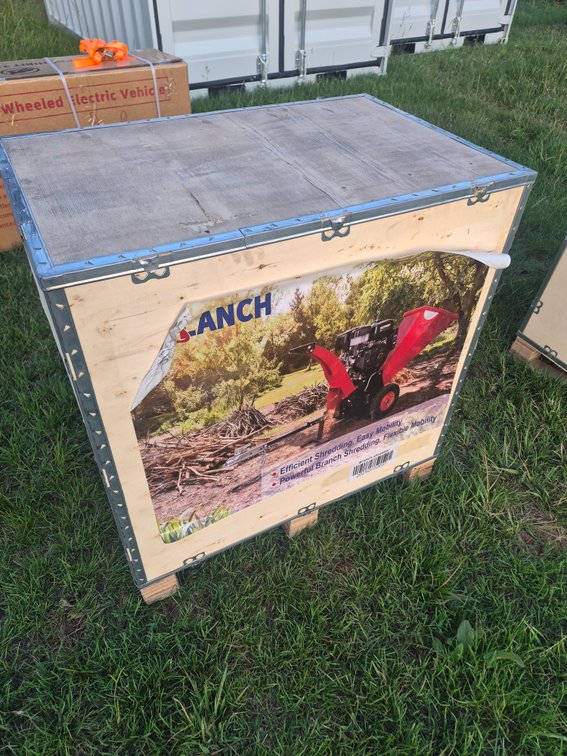 SD Lanch wood chipper
