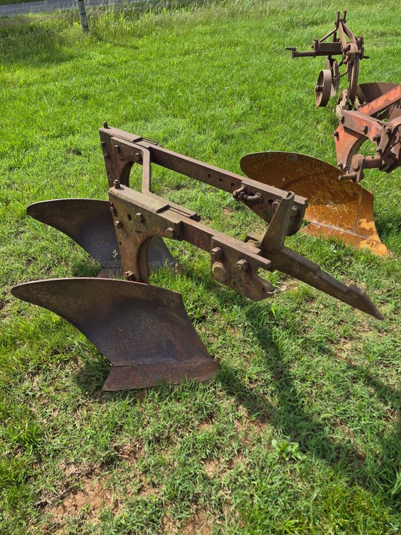 1pt 2  bottom plow