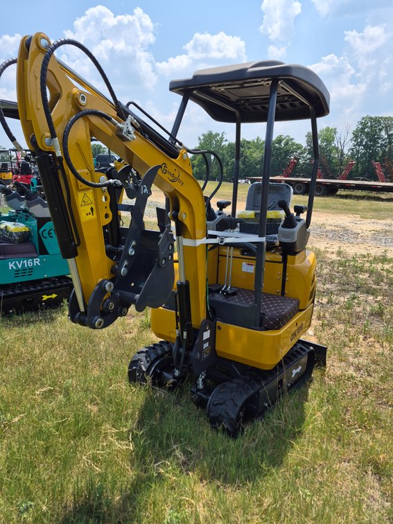 CFG QK18R mini excavator