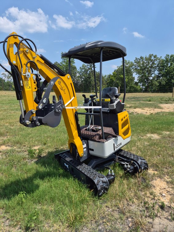 CFG XZ20R mini excavator