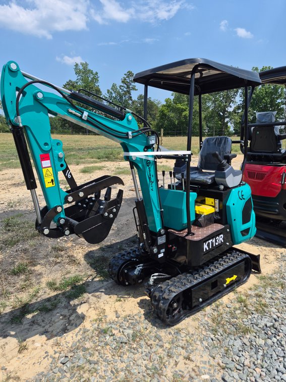 CFG KT13R mini excavator