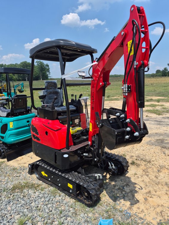 CFG YNT18 mini excavator (diesel)