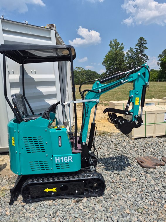 CFG H16R mini excavator