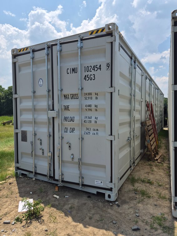 One trip 40ft 4 door container