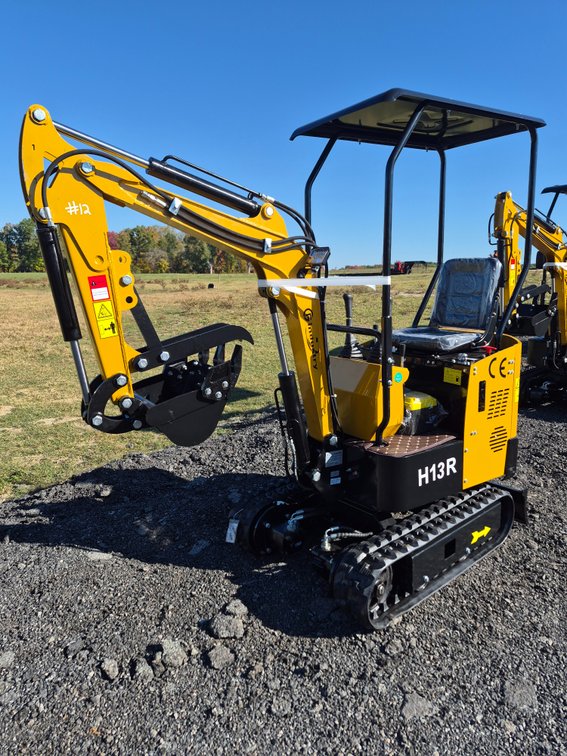 New CFG industry H13R mini excavator