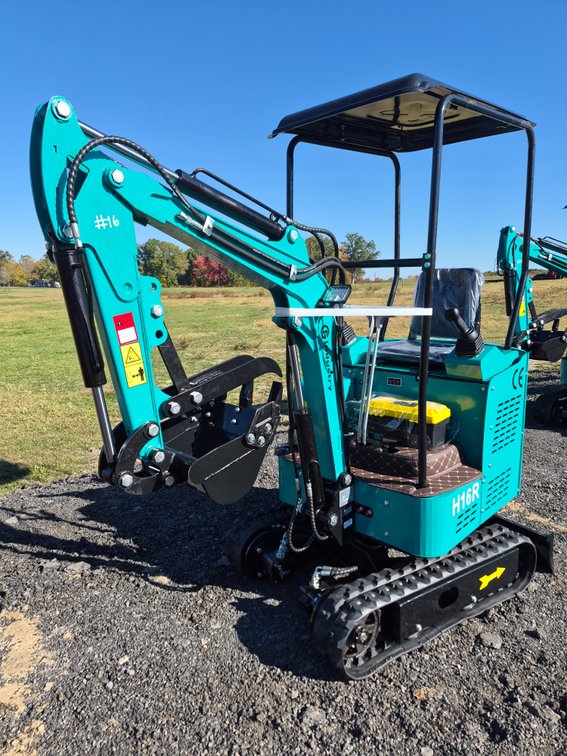 New CFG industry  H16R mini excavator