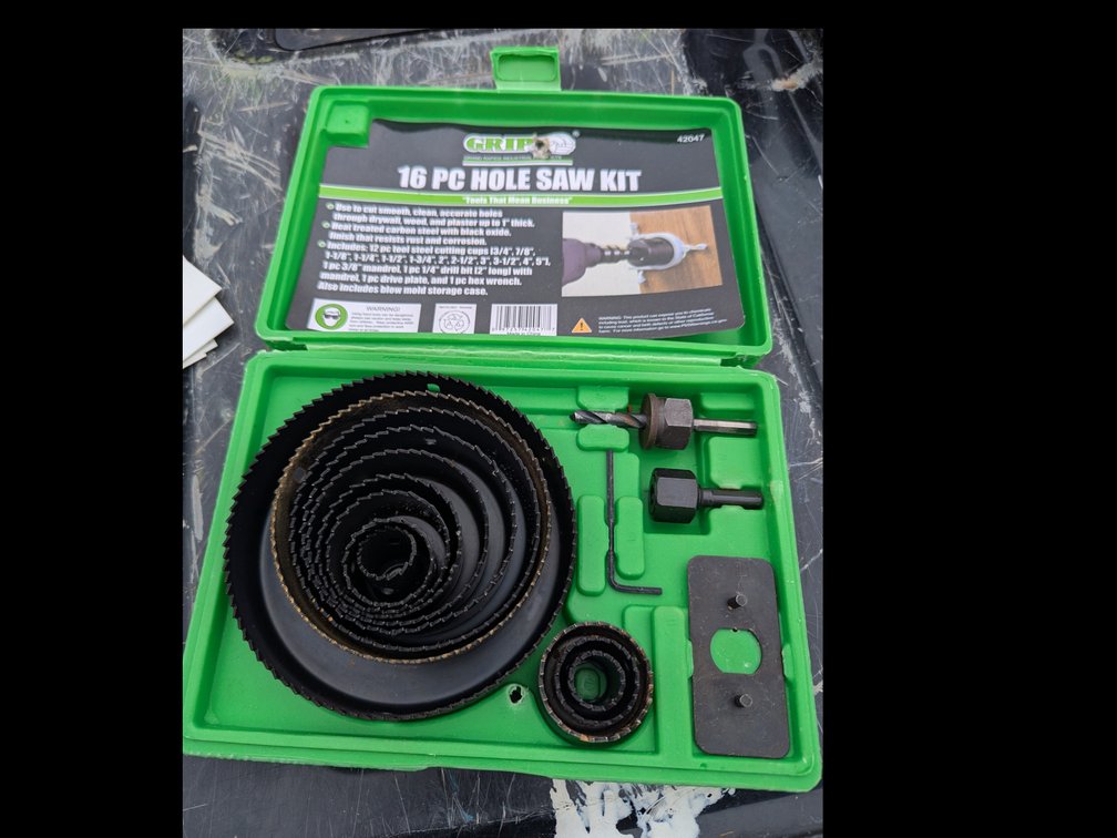 16 piece hole saw kit 