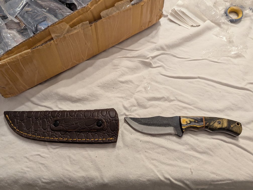 Knife and sleeve 