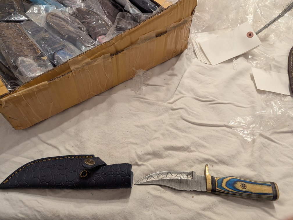 Knife and sleeve