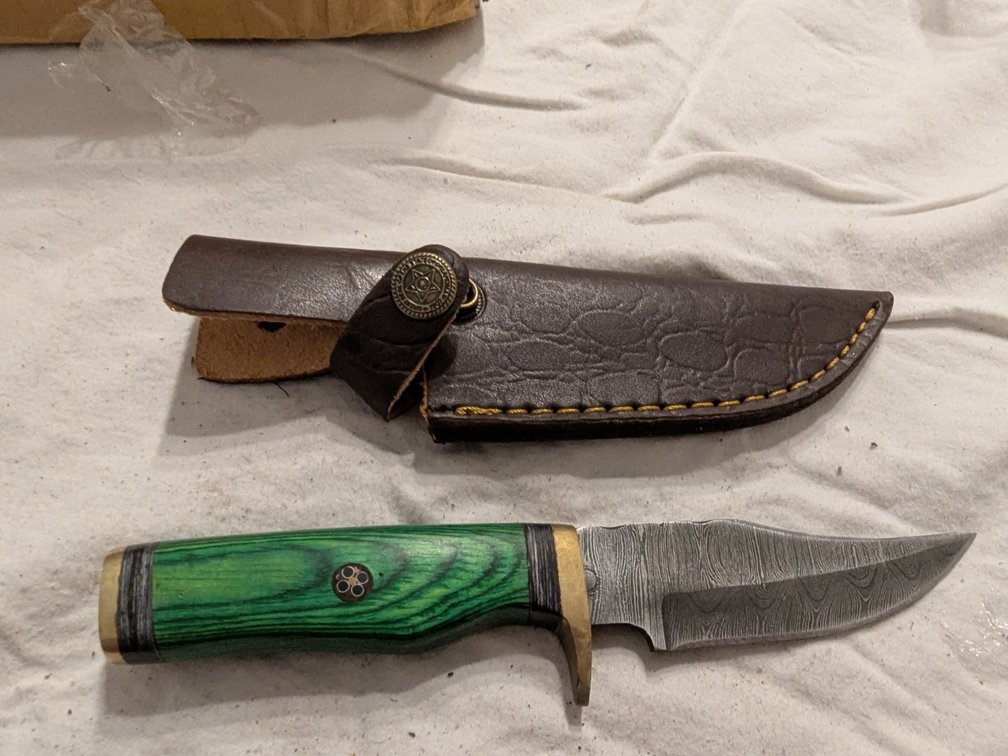 Knife and sleeve