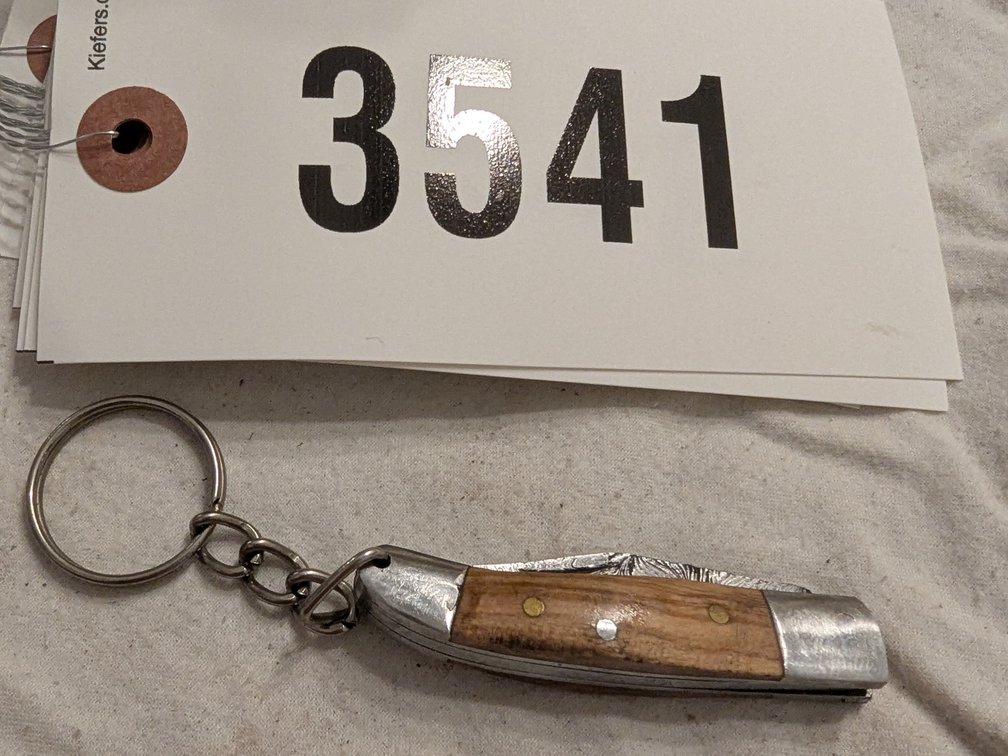 Small knife 