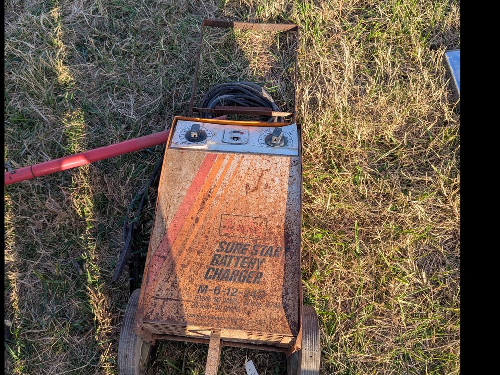 Battery charger 