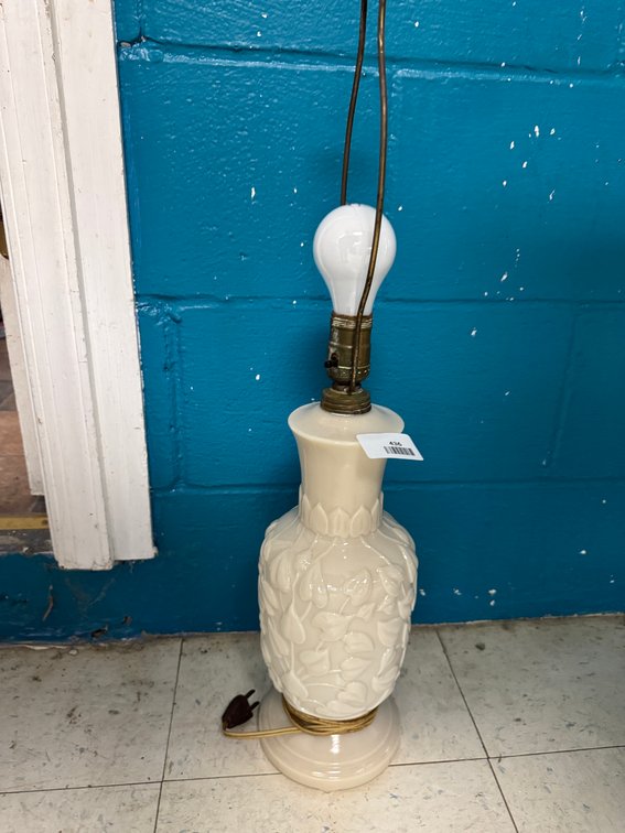 Molded Cream Glass Table Lamp with Embossed Leaf Motif