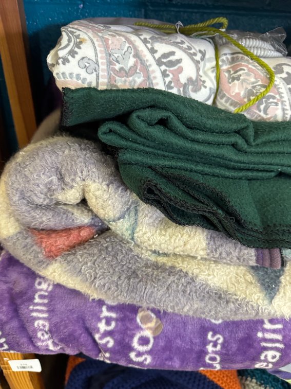 Fleece Throws, Plush Blanket, and Knit Blankets