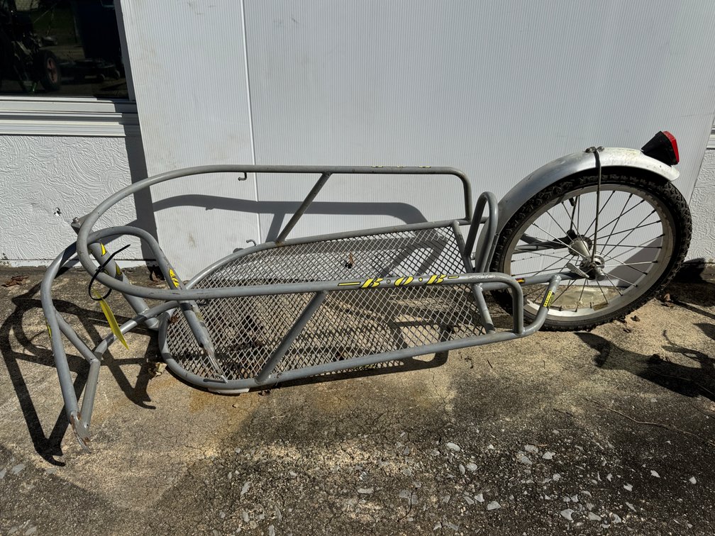 B.O.B Single-Wheel Bicycle Cargo Trailer
