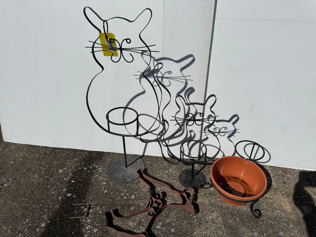 Metal Cat Silhouette Plant Stands and Garden Stake