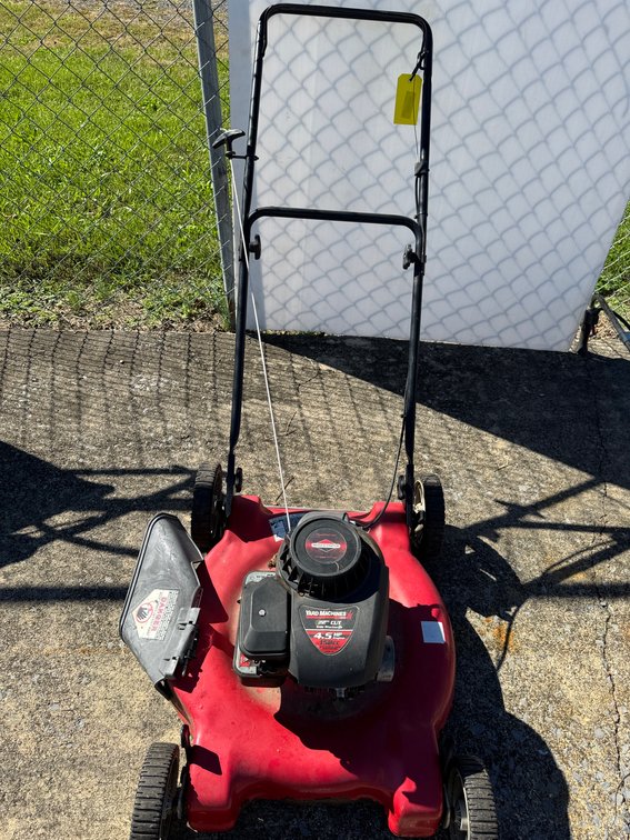 Yard Machines 22" Cut 4.5 HP Gas Push Lawn Mower