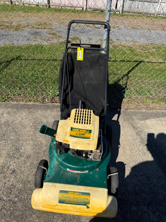 Yard-Man by MTD 4.5 HP 22 in Yard Vacuum Chipper Shredder