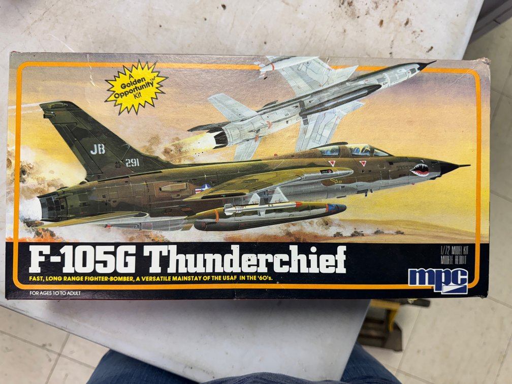 F-105G Thunderchief 1/72 Scale Model Kit and Acrylic Paint