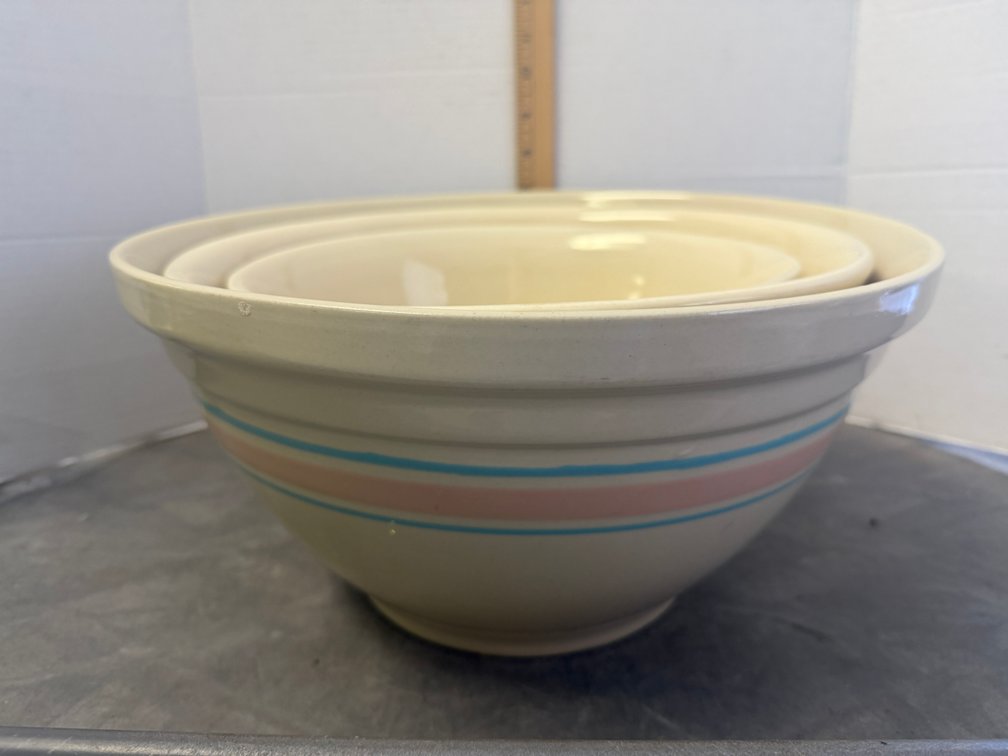 Ceramic Nesting Mixing Bowls