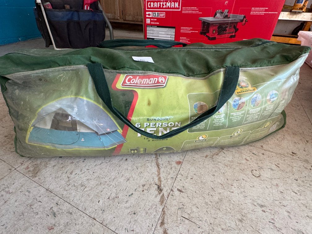 Coleman Sundome 6-Person 2-Room Tent with Carry Bag
