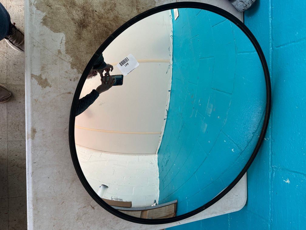 Round Convex Mirror with Mounting Bracket