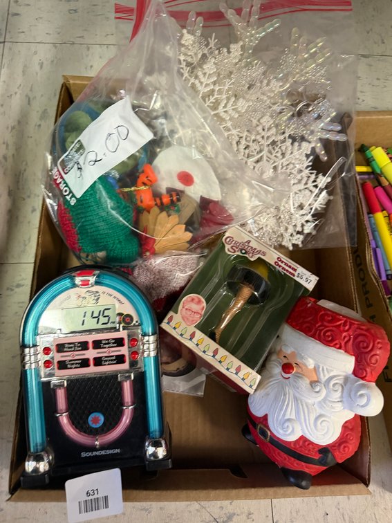 Jukebox Clock, Holiday Ornaments, Art Supplies, and Toys