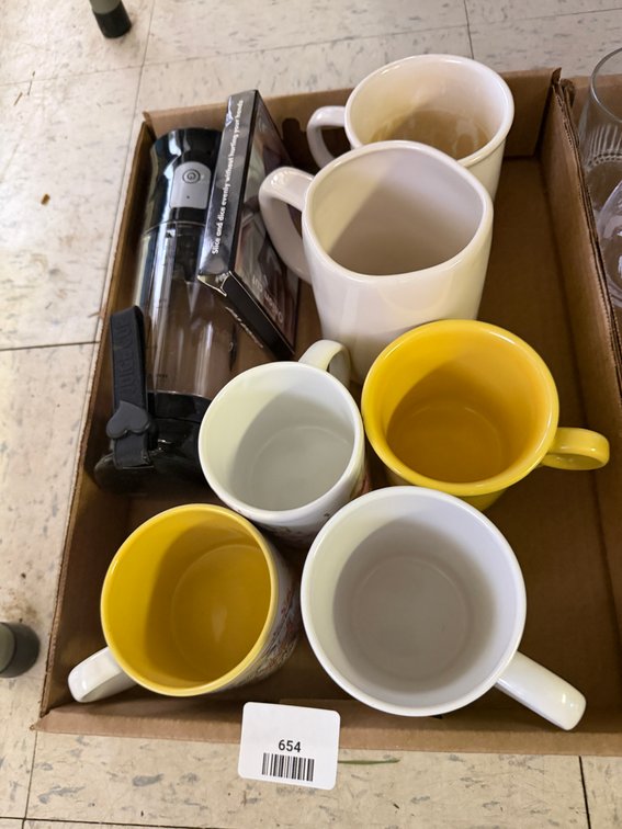 Ceramic Mugs, Portable Blender, and Kitchen Slicer