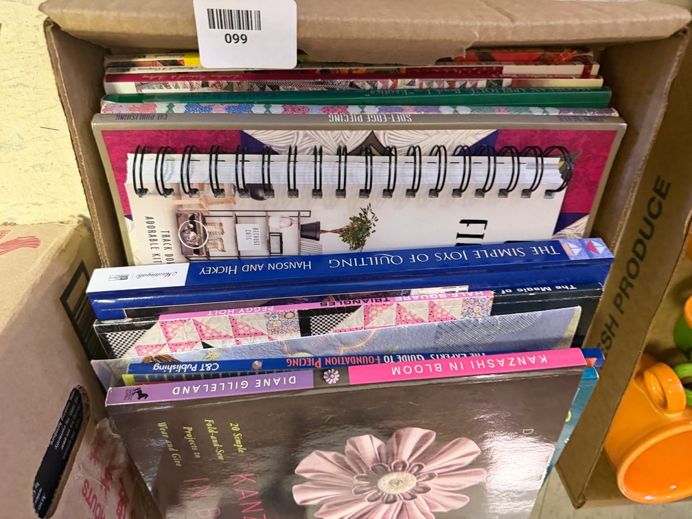 Quilting and Craft Instruction Books with Flip Book